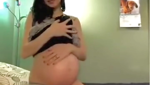 My pregnant girlfriend strips